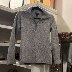 Patagonia Heather Gray Fleece Pullover